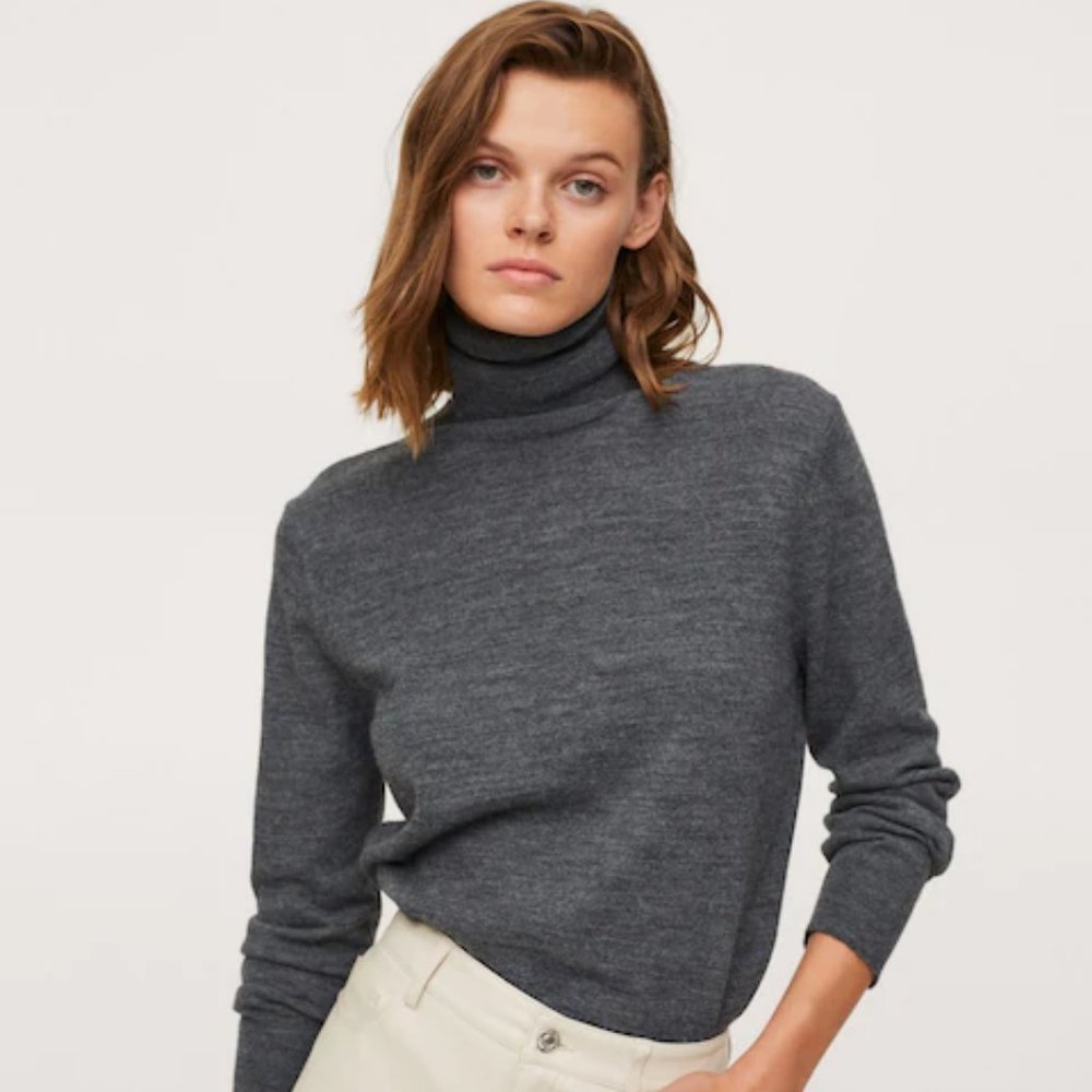 MANGO Grey turtleneck pullover sweater (size S)